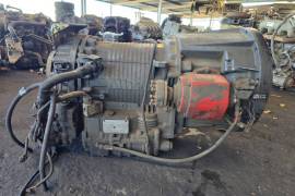 Truck Parts, Isuzu, 6SD1 spec with PTO, Gearbox, Used, 2009