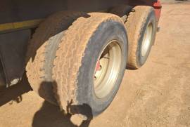 Other, Tautliner Trailer, Used, 2017