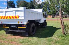 Toyota, Da, 4x2 Drive, Tipper Truck, Used