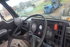 Mercedes Benz, V series, Double Diff, Tipper Truck, Used