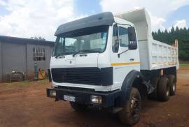 Mercedes Benz, V series, Double Diff, Tipper Truck, Used