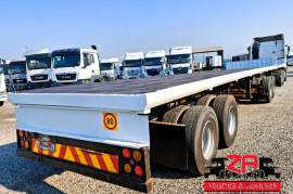 Henred, FRUEHAUF SUPERLINK FLAT DECK TRAILER [#52756], Flat Deck Trailer, Used, 2004