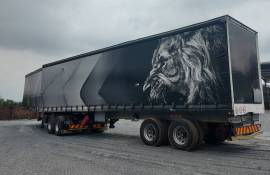 Henred, Tautliner Trailer, Used, 2023