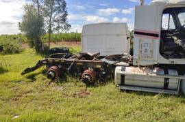 Truck Parts, Freightliner, Columbia Truck Tractor , Stripping for Parts, Used