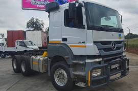 Mercedes Benz, Axor 33.40, 6x4 Drive, Truck Tractor, Used, 2014