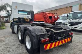 Nissan,  Quon 460 Double Diff Truck, 6x4 Drive, Truck Tractor, Used, 2021