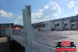 RTB, TRI AXLE FLAT DECK [#52690], Flat Deck Trailer, Used, 2016