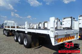 RTB, TRI AXLE FLAT DECK [#52690], Flat Deck Trailer, Used, 2016