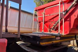 SA Truck Bodies, 45 Cube, Side Tipper Link Trailer, Used, 2019