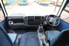 Hino, HINO 300 915 LWB 34 SEAT 12 STAND, 34 Seater, Commuter Bus, Used, 2017