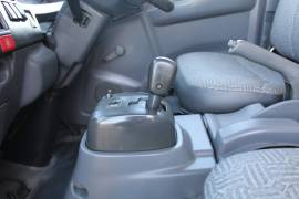 Isuzu, ISUZU NPR 400 AUTO 4 TON CLOSED, 4 Ton, Freight Carrier Truck, Used, 2018