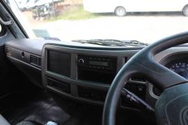 Isuzu, KUZER RKE 150 5 TON CLOSED, 5 Ton, Freight Carrier Truck, Used, 2020