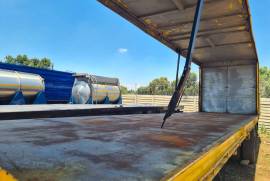 Henred, 2 Axle Tautliner, Tautliner Trailer, Used, 2007