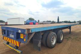 Henred, 2 Axle Flat deck, Flat Deck Trailer, Used, 1985