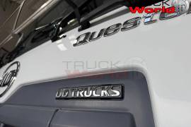 UD, Quester CWE 330, 6x4 Drive, Truck Tractor, Used, 2022