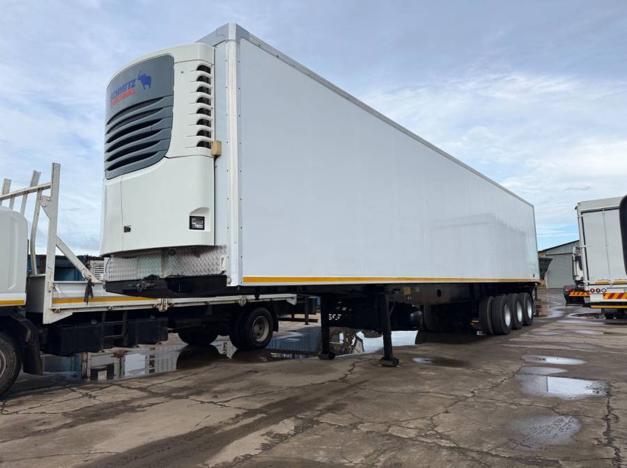 Serco, 14.7m fridge, Refrigerated Trailer, Used, 2017