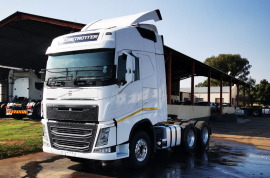 Volvo, FH440  Globetrotter, 6x4 Drive, Truck Tractor, Used, 2017