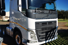 Volvo, FH 440 Version 4, 6x4 Drive, Truck Tractor, Used, 2014