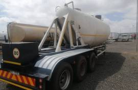 Henred, Fruehauf Tank, Other, Used, 1998