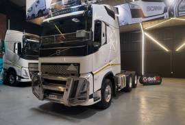 Volvo, FH520, 6x4 Drive, Truck Tractor, Used