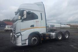 Iveco, S Way, 6x4 Drive, Truck Tractor, Used, 2022