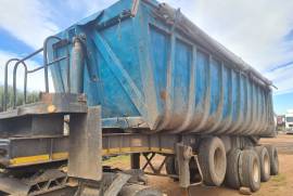 Kearneys, Kearney's  3Axle Slopper Tipper, Sloper Trailer, Used, 2006