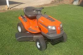 Other, Husqvarna TS 138 L , Tractor, Used