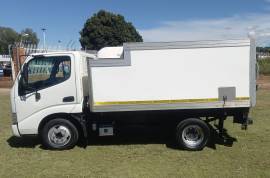 Toyota, DYNA FREEZER UNIT, 2x2, Refrigerated Truck, Used, 2018