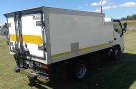 Toyota, DYNA FREEZER UNIT, 2x2, Refrigerated Truck, Used, 2018