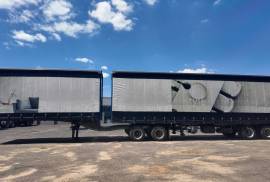 Henred, 2021 Henred Tautliner, Tautliner Trailer, Used, 2021