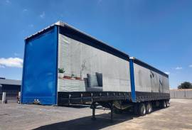 Henred, 2021 Henred Tautliner, Tautliner Trailer, Used, 2021