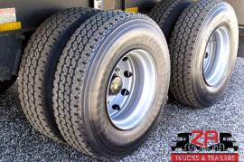 Henred, FRUEHAUF SUPERLINK FLAT DECK TRAILER [#52822], Flat Deck Trailer, Used, 2007