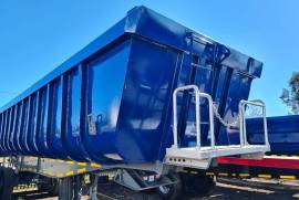 Henred, 2 Axle Back Tipper Copelyn, Sloper Trailer, Used, 2017