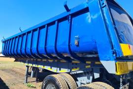 Henred, 2 Axle Back Tipper Copelyn, Sloper Trailer, Used, 2017