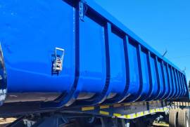 Henred, 2 Axle Back Tipper Copelyn, Sloper Trailer, Used, 2017