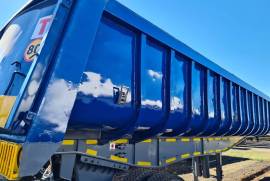 Henred, 2 Axle Back Tipper Copelyn, Sloper Trailer, Used, 2017