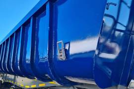 Henred, 2 Axle Back Tipper Copelyn, Sloper Trailer, Used, 2017