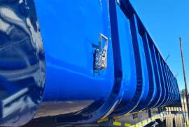 Henred, 2 Axle Back Tipper Copelyn, Sloper Trailer, Used, 2017