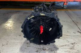 Truck Parts, Mitsubishi, M036, Gearbox, Used