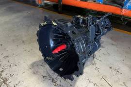 Truck Parts, Mitsubishi, M036, Gearbox, Used