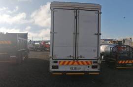 Nissan, UD 90, 4x2 Drive, Tautliner Truck, Used, 2007