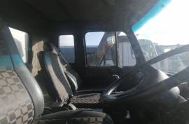 Nissan, UD 90, 4x2 Drive, Tautliner Truck, Used, 2007