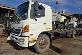Truck Parts, Hino, 1626 - J08CTT , Engine, Used, 2011
