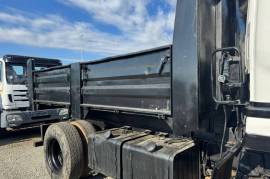 Nissan, CK 240 6 Cube Dropside, 4x2 Drive, Tipper Truck, Used, 1996