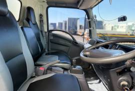 Isuzu, NPR400, 4 Ton, Volume Van Truck, Used, 2022