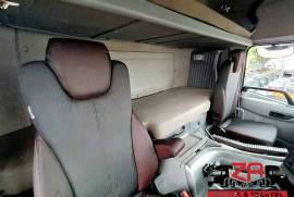 UD, UD QUON GW26.460 HIGH ROOF, 6x4 Drive, Truck Tractor, Used, 2022