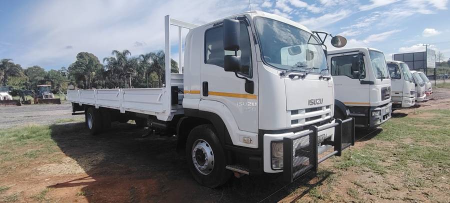 Isuzu, Ftr 850, 4x2 Drive, Dropside Truck, Used, 2016
