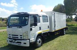 Isuzu, FTS 750 CREWCAB HIGH PRESSURE WATER/VACCUM PUMP 4500LT TANK, 2x2, Water Tanker Truck, Used, 2012