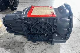 Truck Parts, Volvo, VT2412B, Gearbox, Used