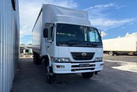 Nissan, UD90, 6x2 Drive, Tautliner Truck, Used, 2014